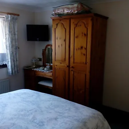 Tregellist Farm Bed & Breakfast 4*